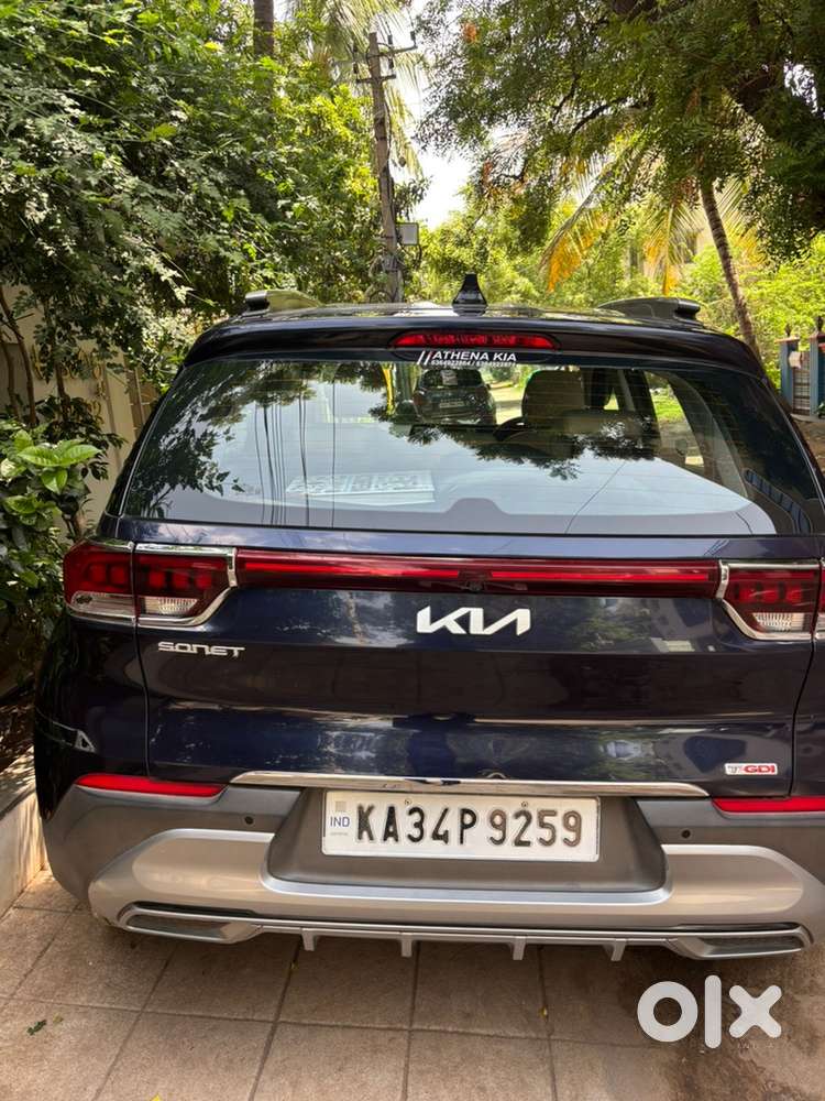 Kia Sonet Petrol 2023
