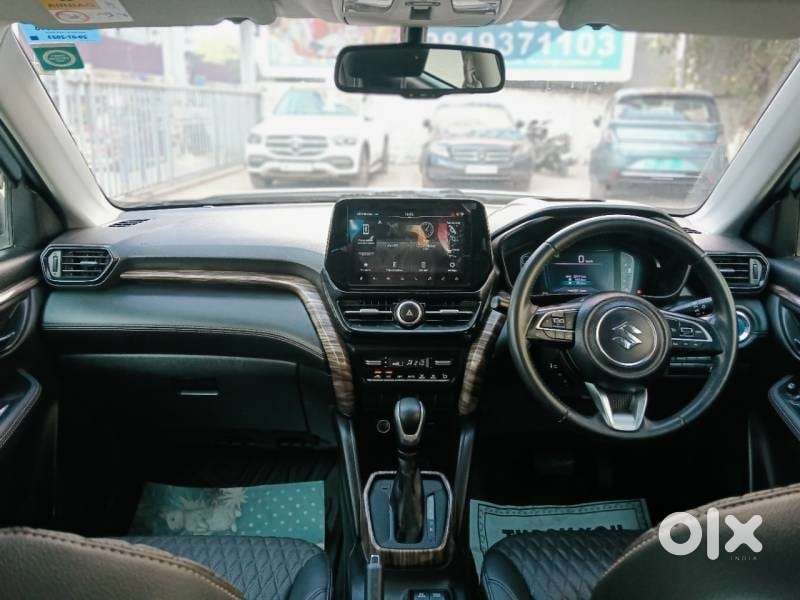 Maruti Suzuki Grand Vitara 1.5 Alpha Smart Hybrid At, 2023, Petrol