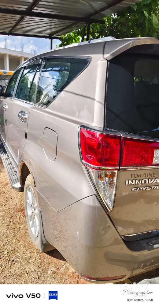 Toyota Innova Crysta 2023