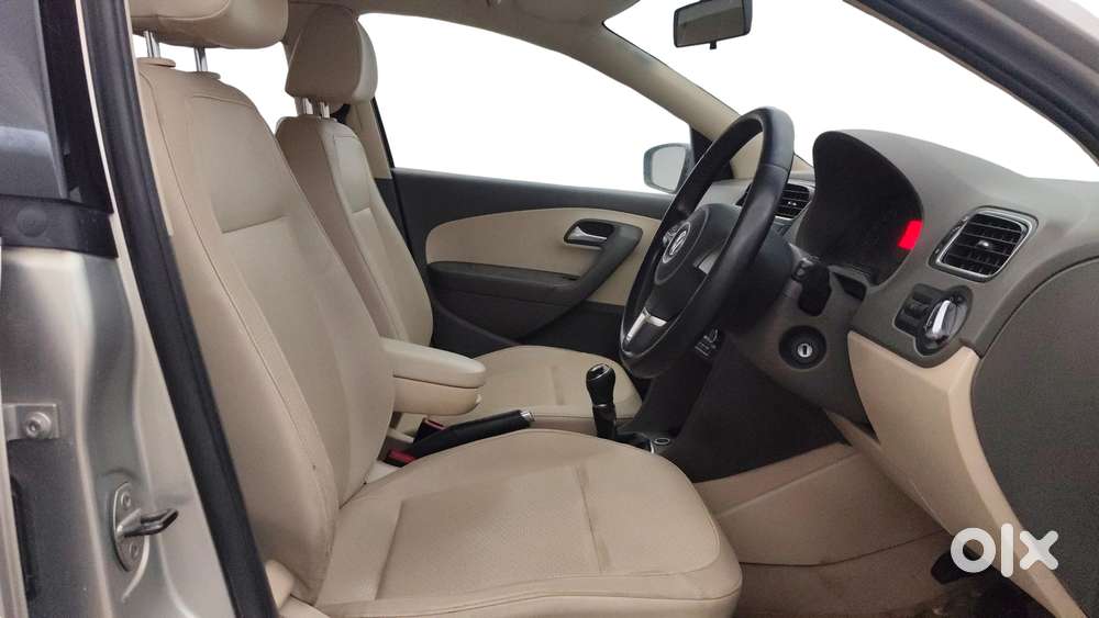 Volkswagen Vento 2010-2013 Petrol Highline, 2013, Petrol
