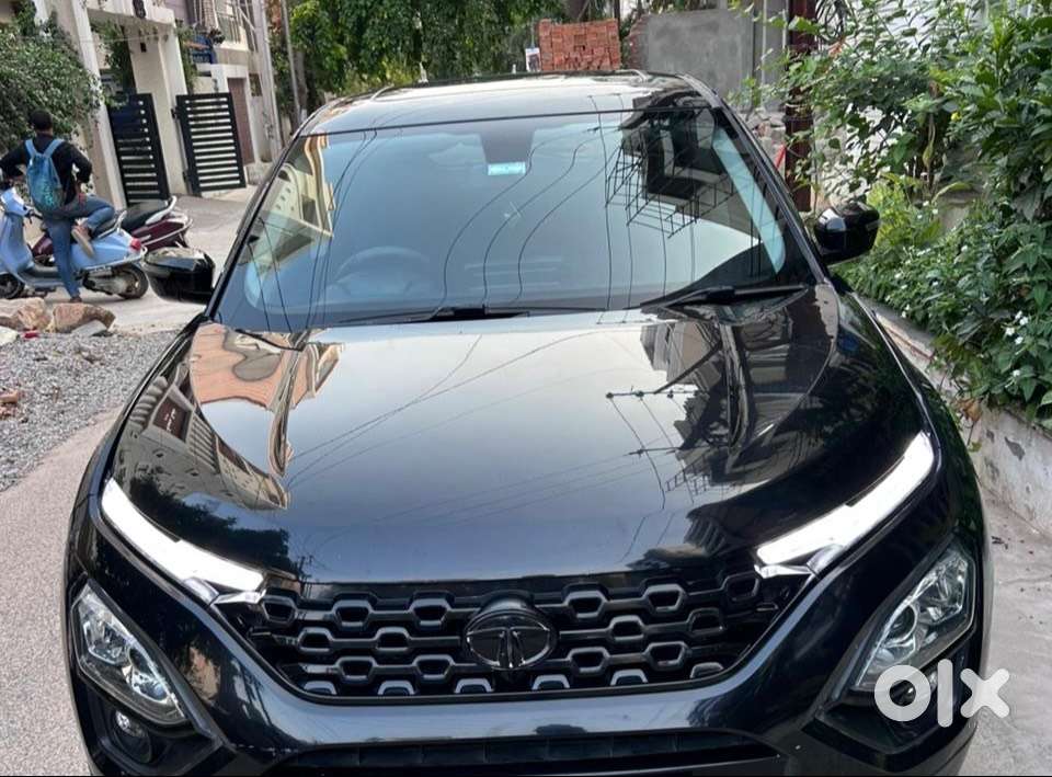 Dark Edition Tata Harrier Xt Plus Limited Black Offer - 16lakhs