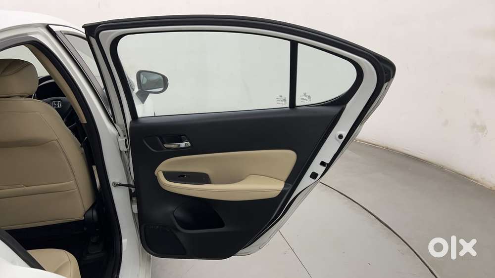 Honda City I-vtec Cvt Zx, 2022, Petrol