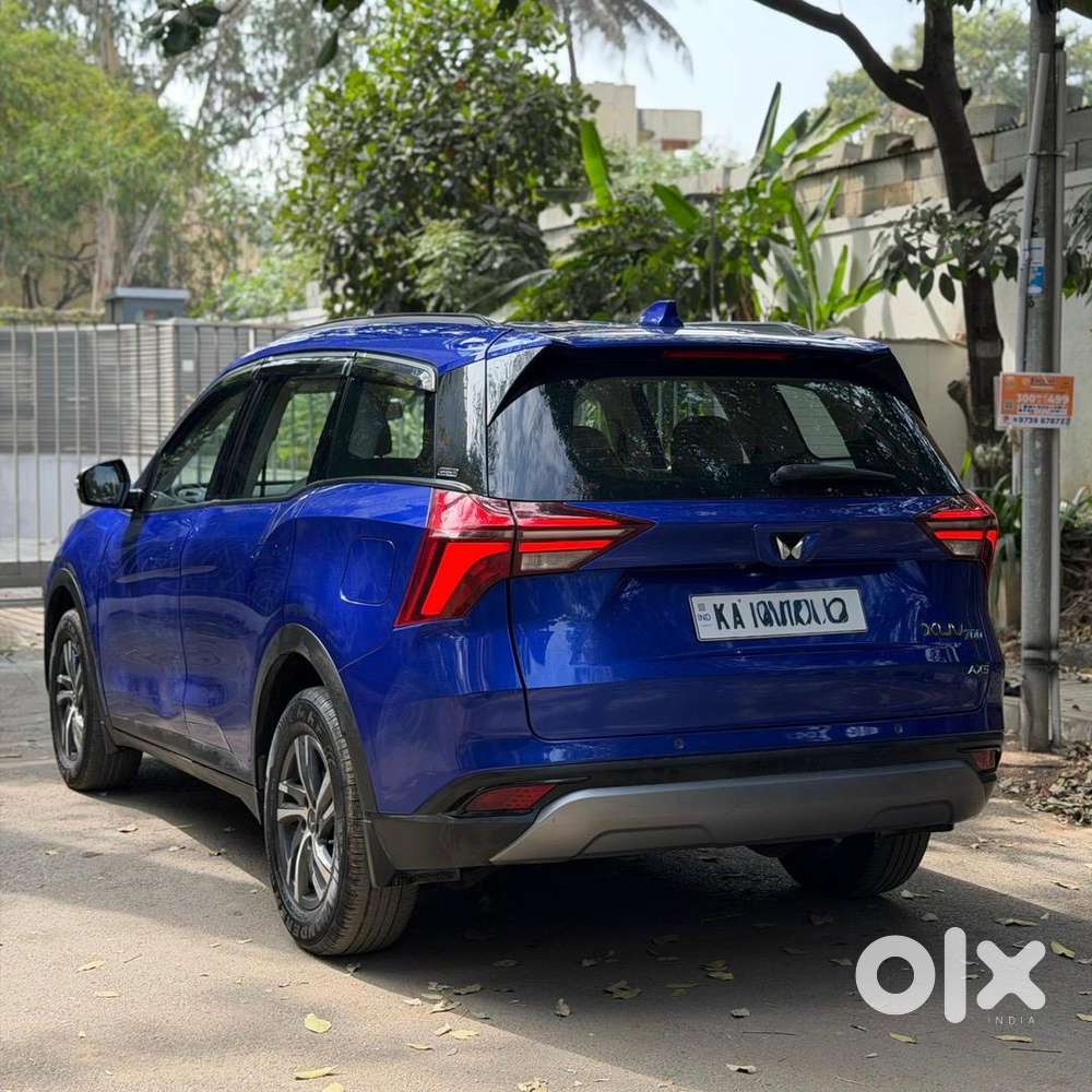 2024 Mahindra Xuv 700 Diesel Manual - 5 Seater