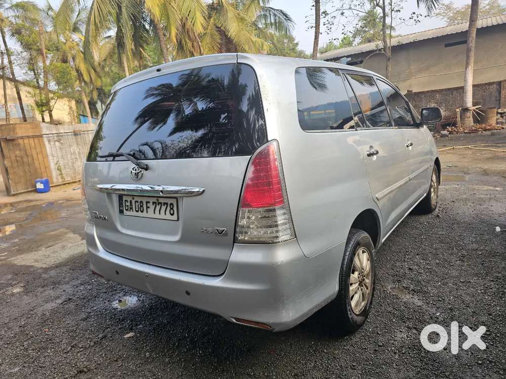 Toyota Innova Z Top End Model