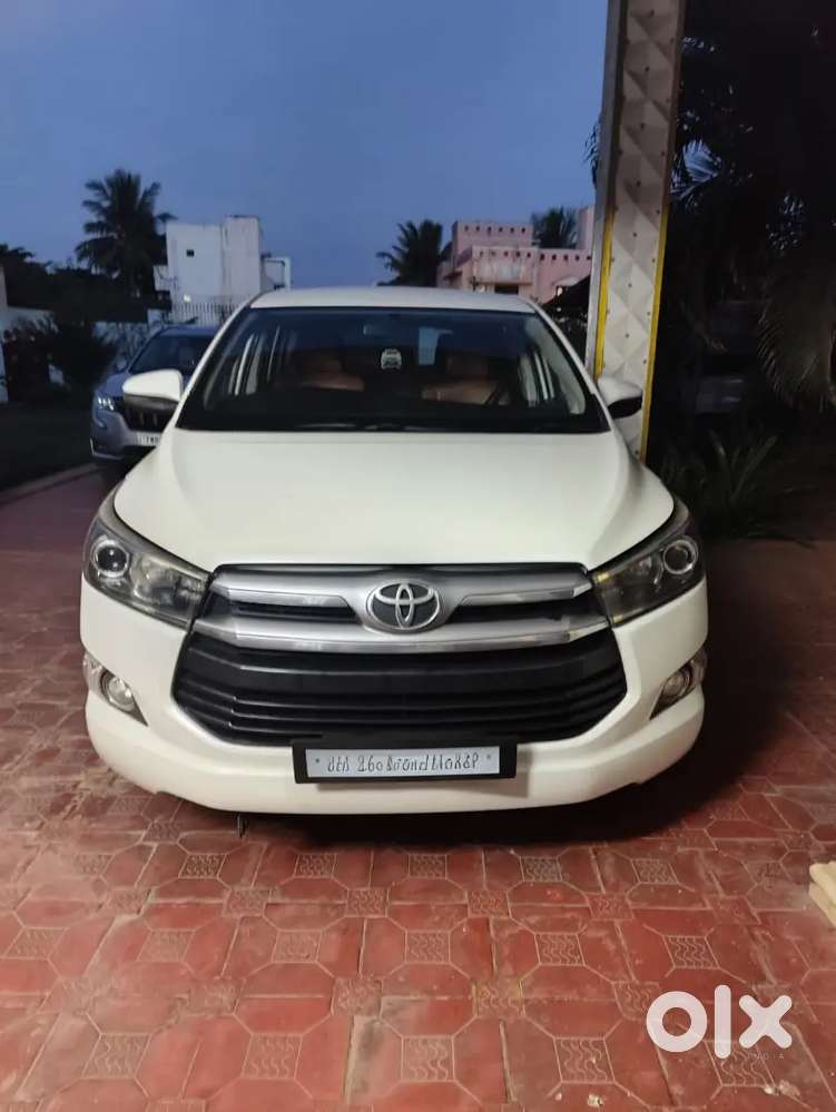 Toyota Innova Crysta 2017