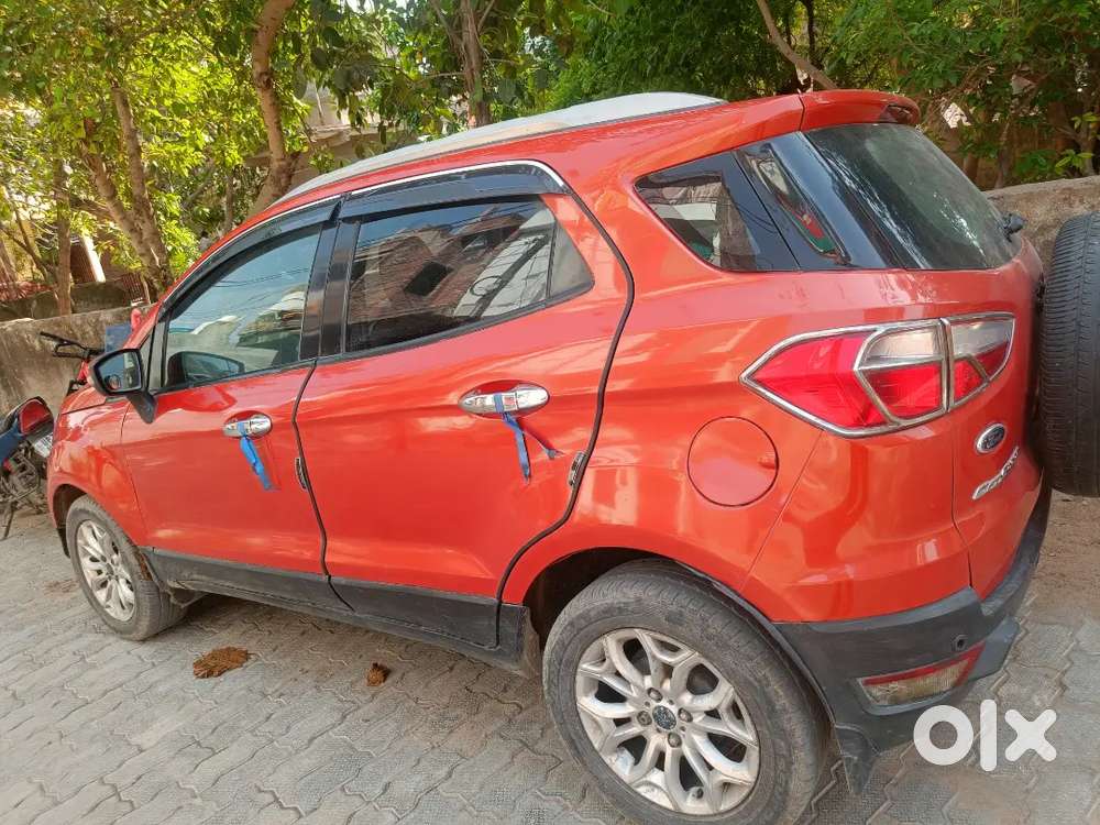 Ford Ecosport 2015 Diesel 63000 Km Driven