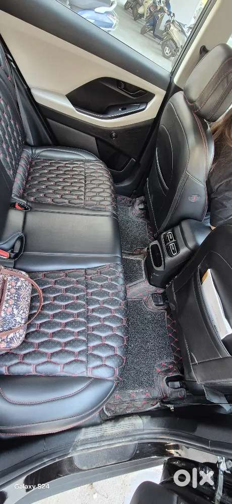 Hyundai Creta E 1.5 Diesel - December 2022 Single Handed Drive.