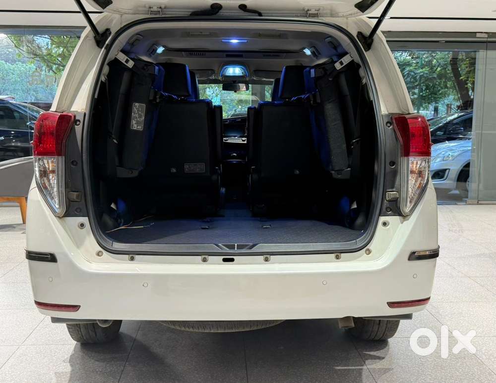 Toyota Innova Crysta 2.4 Z 7 Str, 2022, Diesel