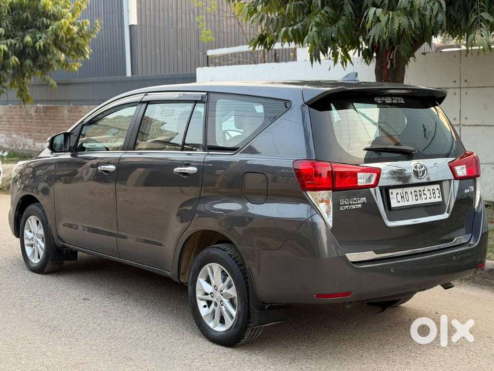 Toyota Innova Crysta 2.4 V 7 Str, 2018, Diesel