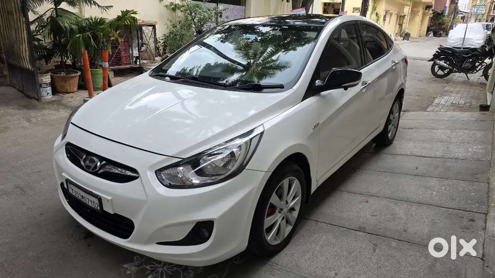 Hyundai Verna Sx(o) Automatic Diesel 2012 Car