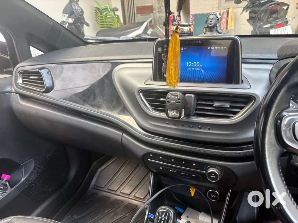 Tata Altroz 1.2 Xz Plus Dark Edition, 2023, Petrol