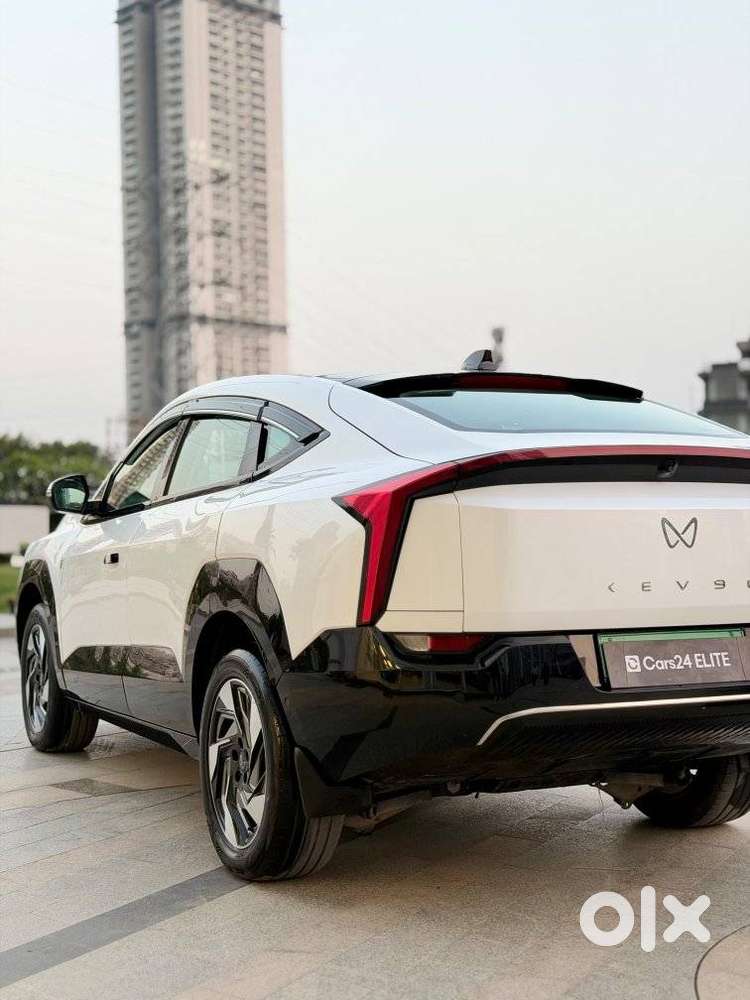 Mahindra Xev 9e Pack Three (top Model), 2025, Electric