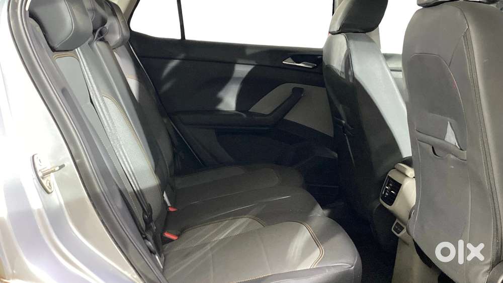 Skoda Kushaq 1.0 Tsi Style, 2022, Petrol