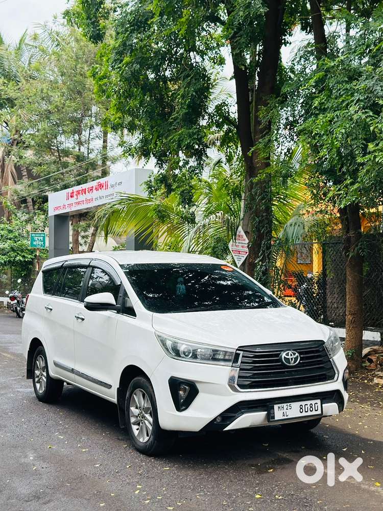 Toyota Innova Crysta 2017