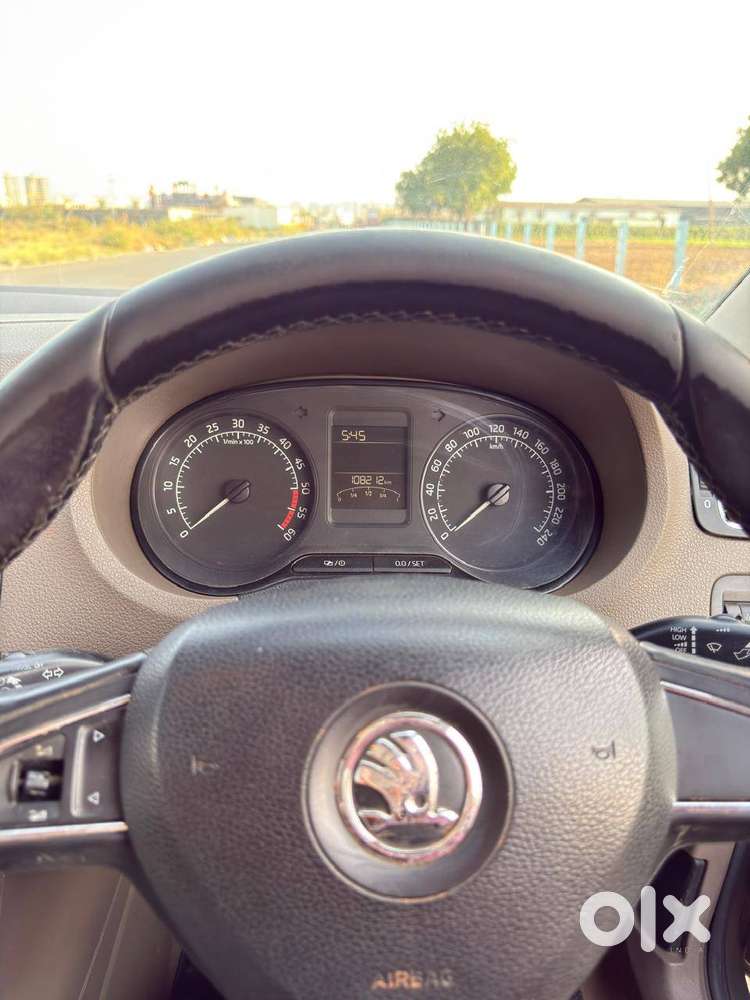 Skoda Rapid 2015