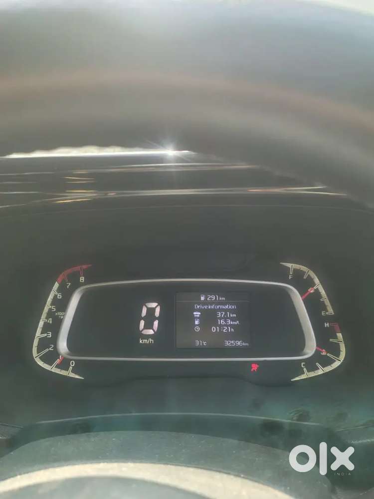 Kia Sonet Aurochs Petrol 2023