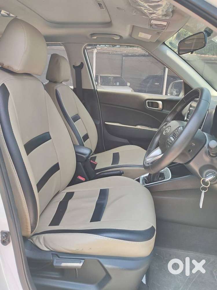 Hyundai Venue, 2021, Petrol