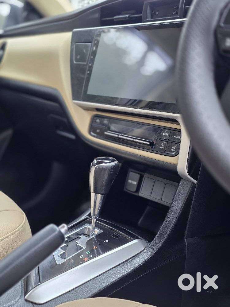 Toyota Corolla Altis 1.8 G Cvt, 2017, Petrol