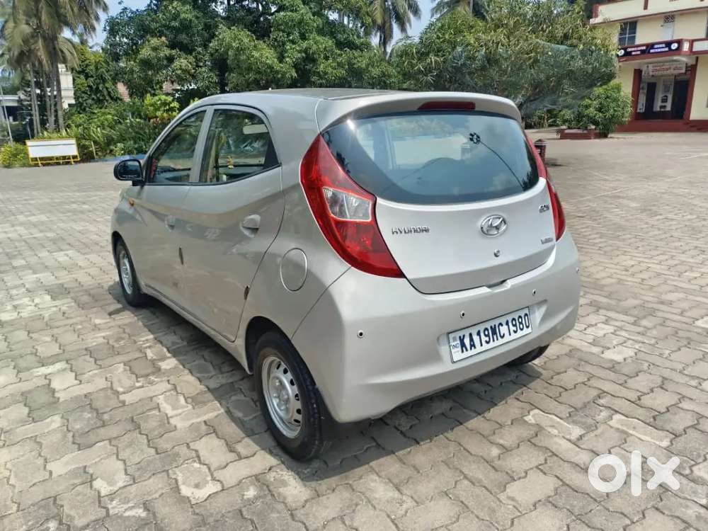 Hyundai Eon 2012 Petrol Well Maintained