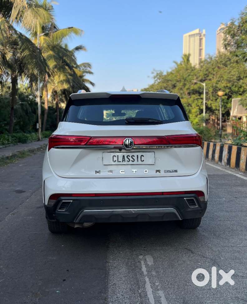 Mg Hector Plus Sharp Pro 1.5 Turbo Petrol Cvt 6 Str, 2023, Petrol
