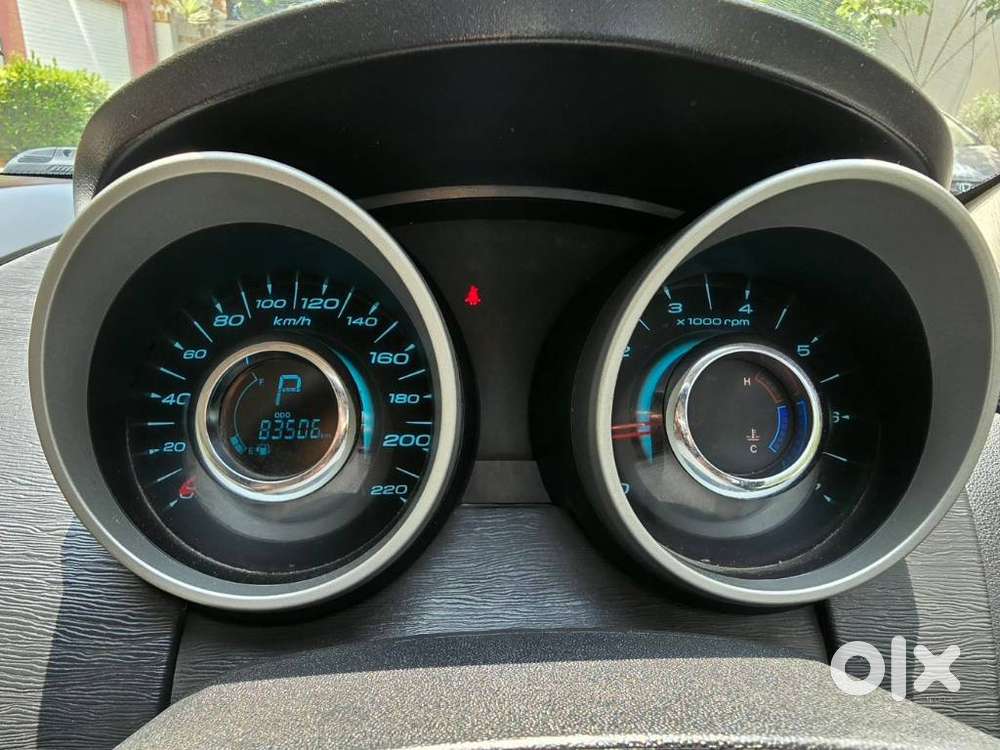 Mahindra Xuv500 W8, 2016, Diesel