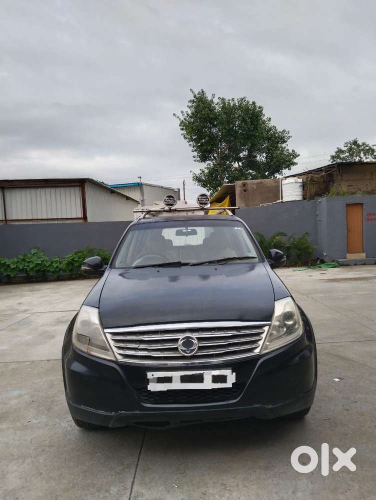 Mahindra Rexton, 2015, Diesel