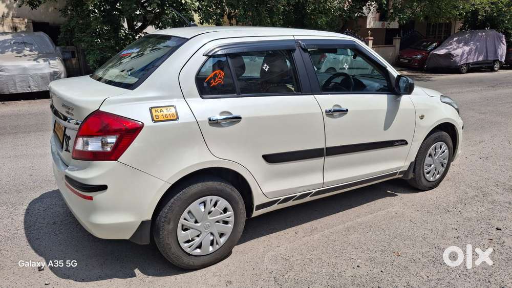 Maruti Suzuki Swift Dzire 1.3 VXI, 2022, Petrol