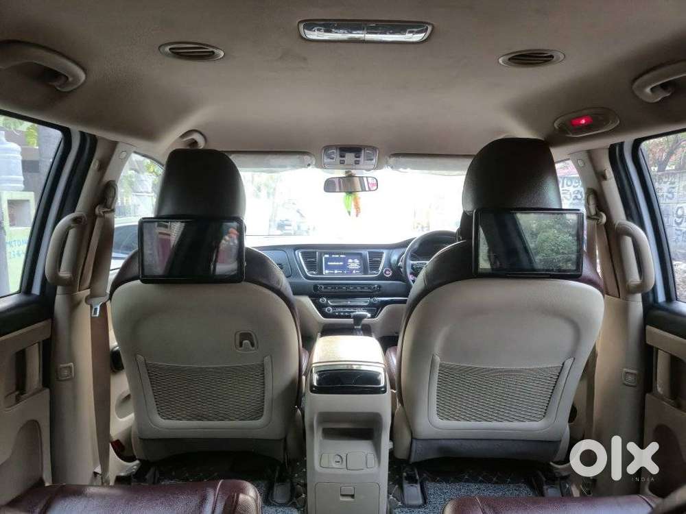 Kia Carnival Premium, 2020, Diesel