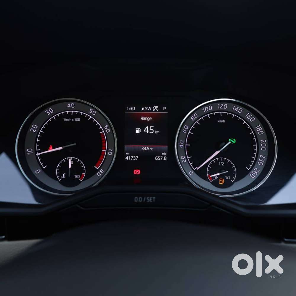 Skoda Superb 2.0 L&k Tsi At, 2021, Petrol