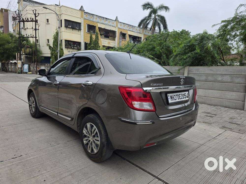 Maruti Suzuki Dzire 1.2 Vxi, 2022, Petrol