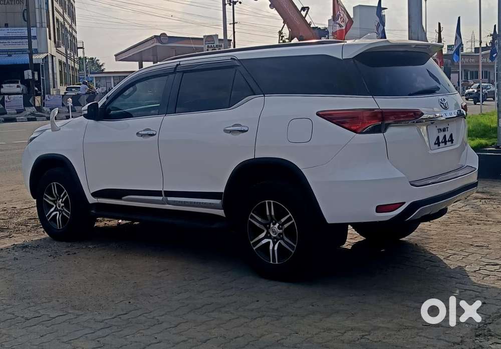 Toyota Fortuner 3.0 4x2 Automatic, 2016, Diesel