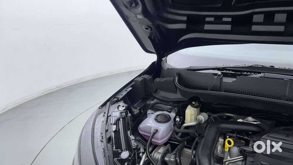 Skoda Kushaq 1.0 Tsi Style At, 2025, Petrol