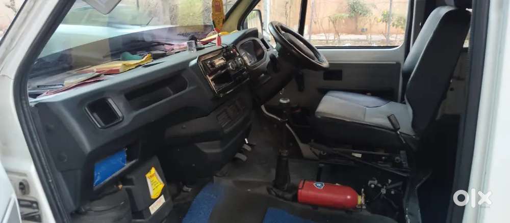 Tata Winger Deluxe 2022 9+1 Seater