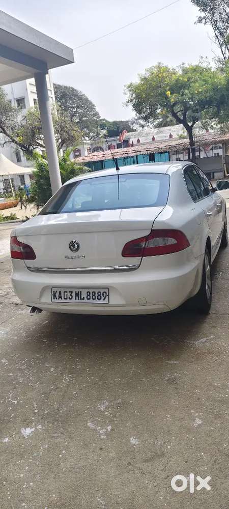 Skoda Superb Elegance At 2009