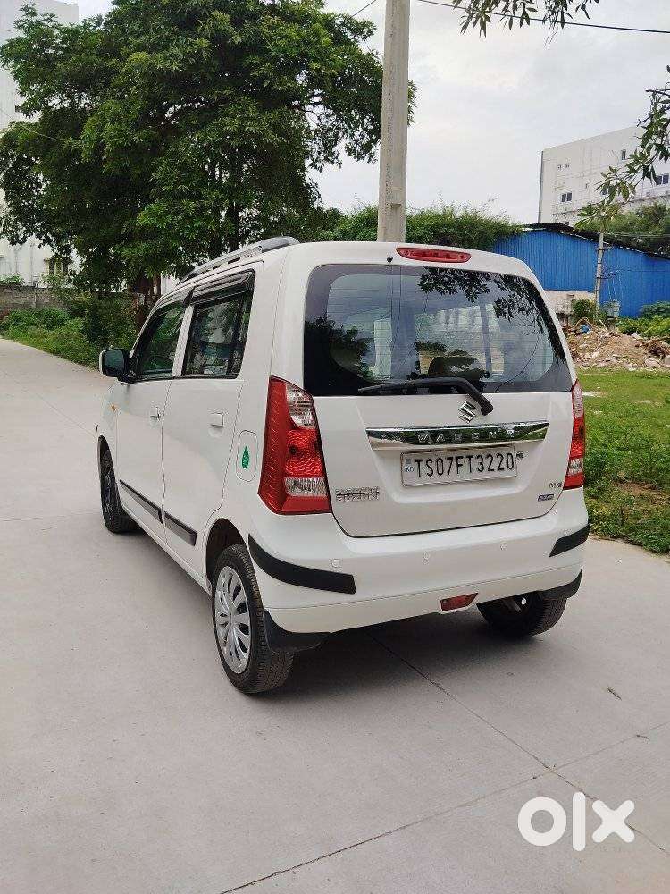 Maruti Suzuki Wagon R Vxi Amt1.2, 2017, Petrol