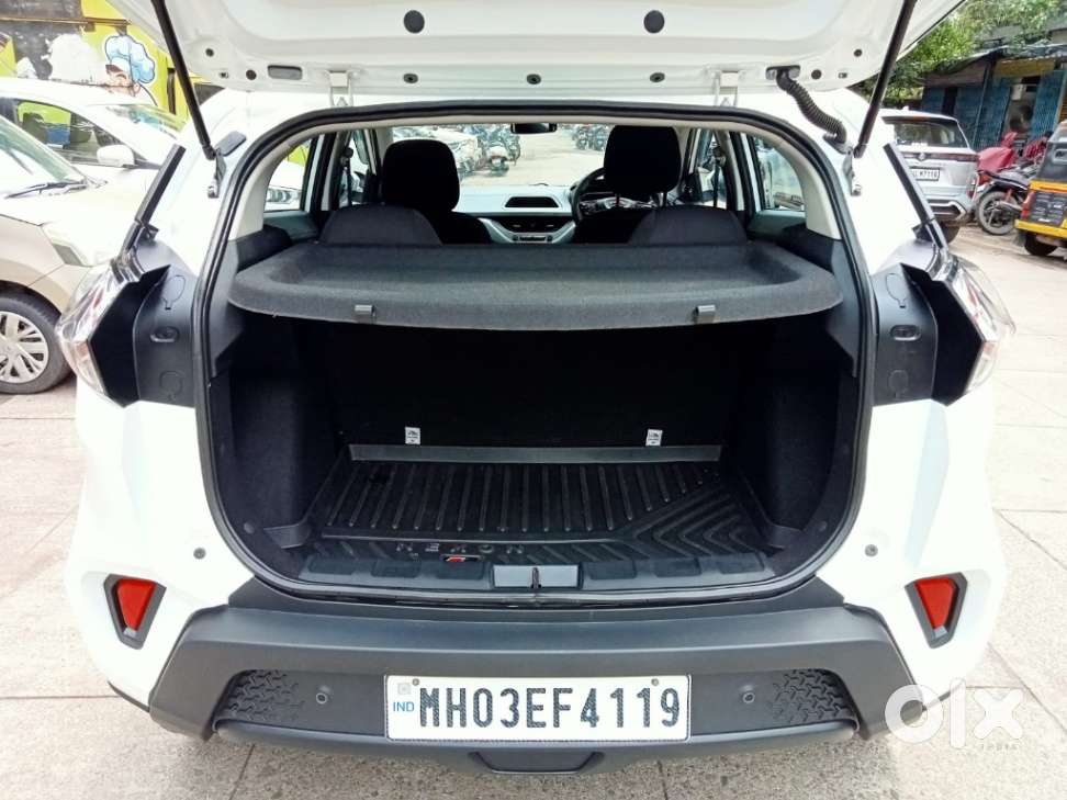 Tata Nexon 1.2 Revotron Xm (s), 2023, Petrol