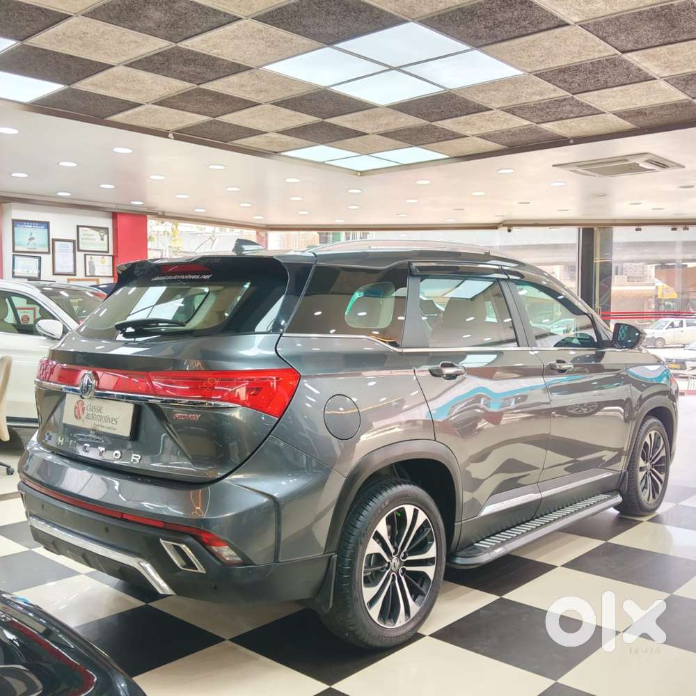 MG Hector Savvy Pro 1.5 Turbo CVT Dual Tone, 2022, Petrol