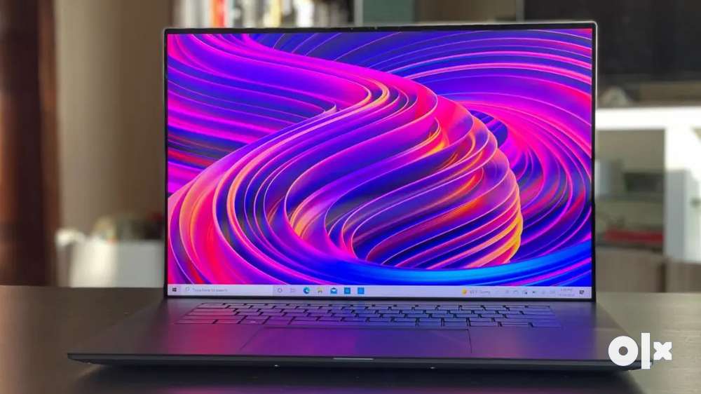 4k oled 17 inch laptop