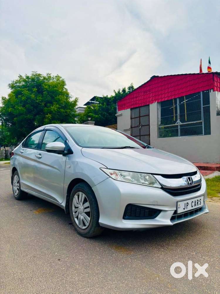 Honda City I-vtec Sv, 2015, Diesel