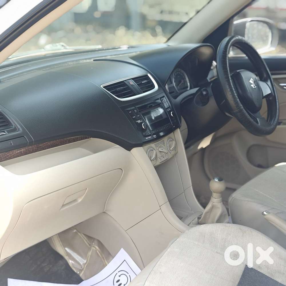 Maruti Suzuki Dzire 1.2 Vxi, 2015, Petrol