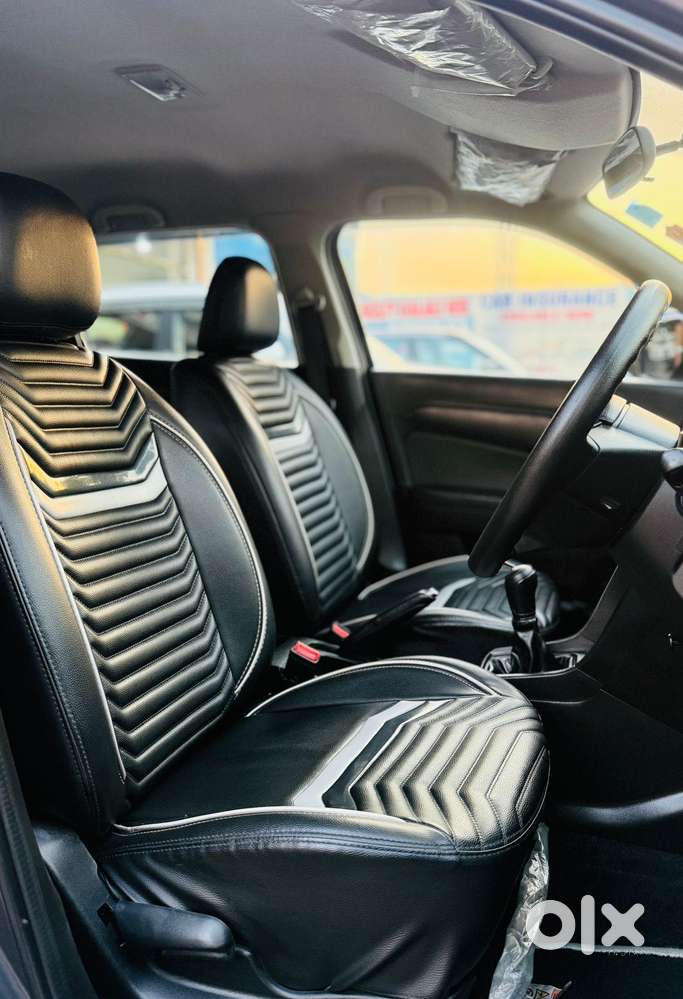 Maruti Suzuki Brezza 1.5 Lxi Smart Hybrid, 2022, Petrol