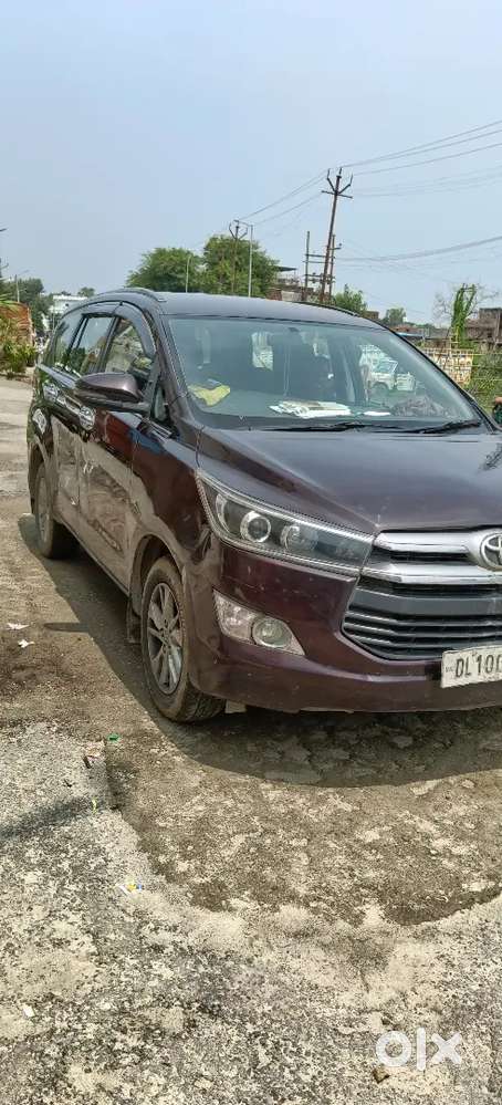 Toyota Innova Hycross Hybrid 2017