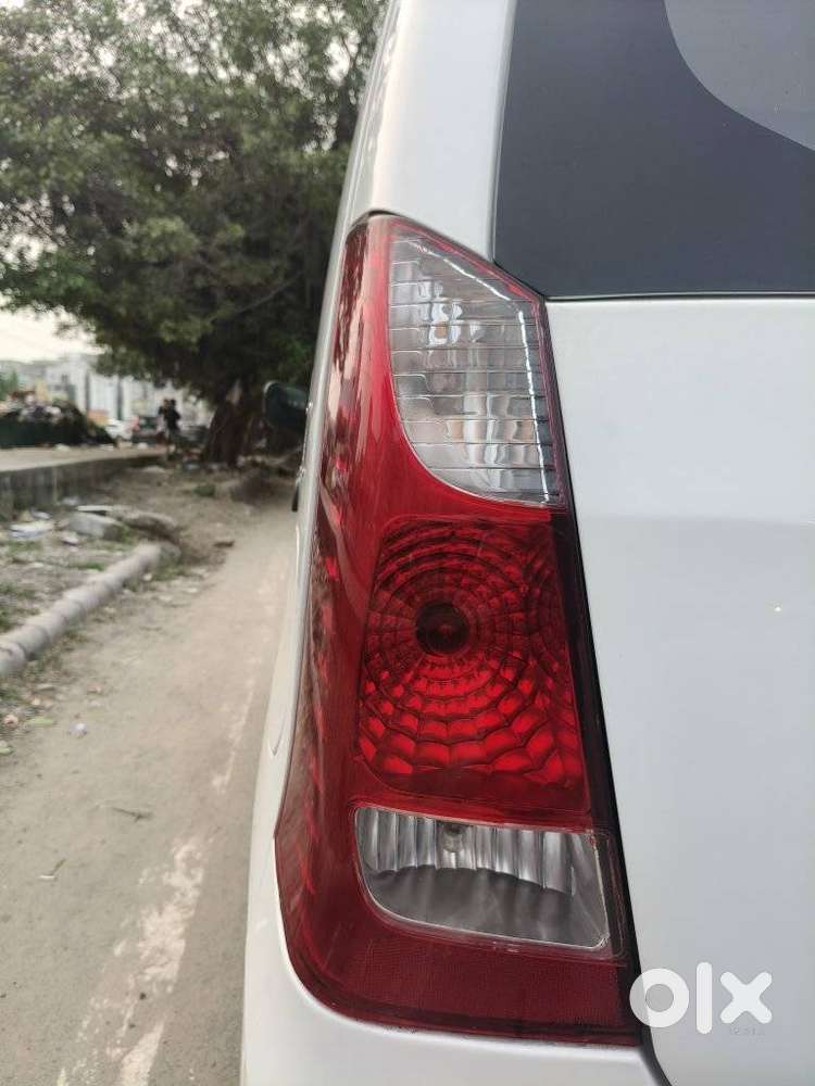 Maruti Suzuki Wagon R 1.0 Lxi Cng, 2016, Cng & Hybrids