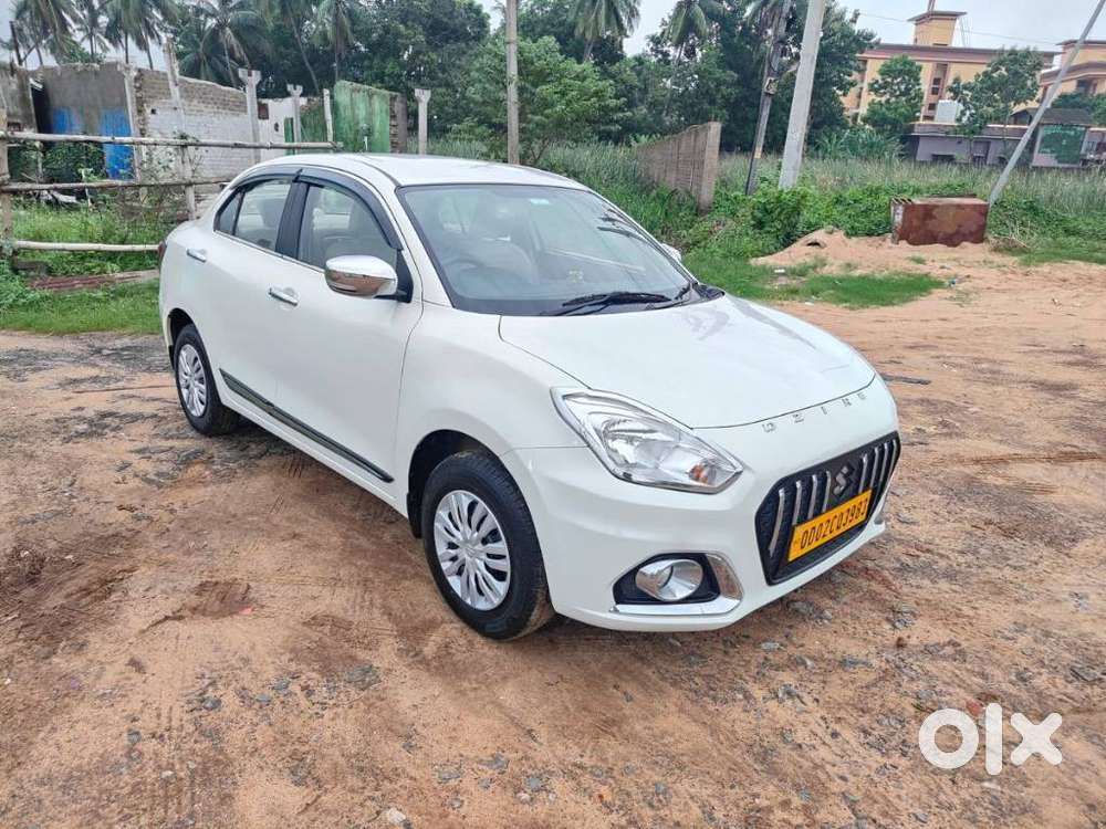 Maruti Suzuki Dzire 1.2 Vxi, 2024, Petrol