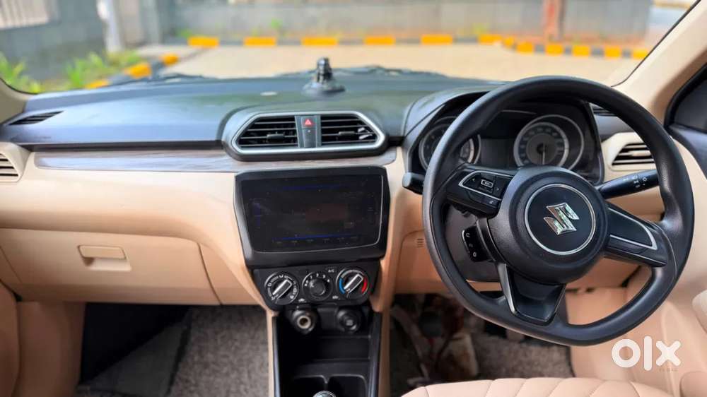 Maruti Suzuki Dzire 1.2 Vxi, 2023, Petrol