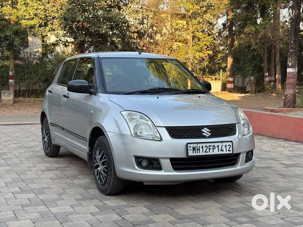 Maruti Suzuki Swift Vxi 1.2 Abs Bs-iv, 2009, Petrol