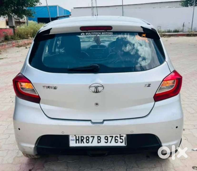 Tata Tiago Petrol 2018