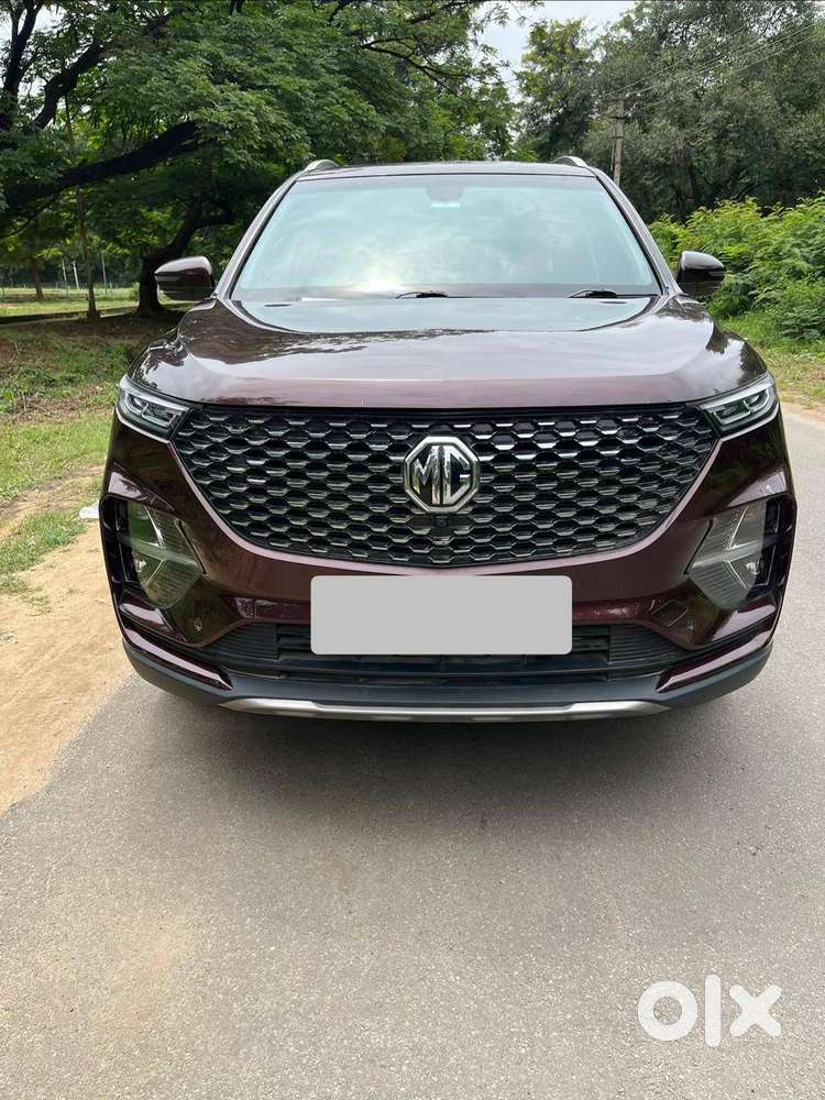 Mg Hector Plus 2022 Petrol Sharp Cvt, Enthusiast-owned,11.5k Kms