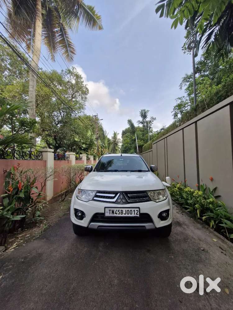 Mitsubishi Pajero Sport 2.5 2015