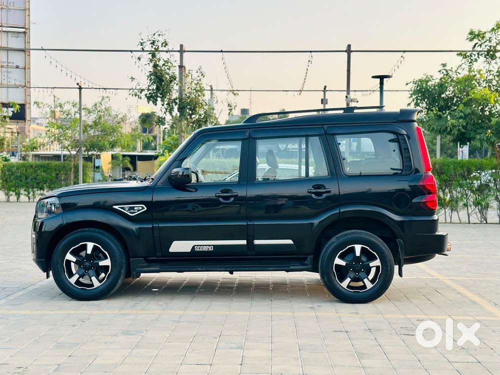 Mahindra Scorpio Classic 2.2 S 11 Mt 7 Str, 2025, Diesel